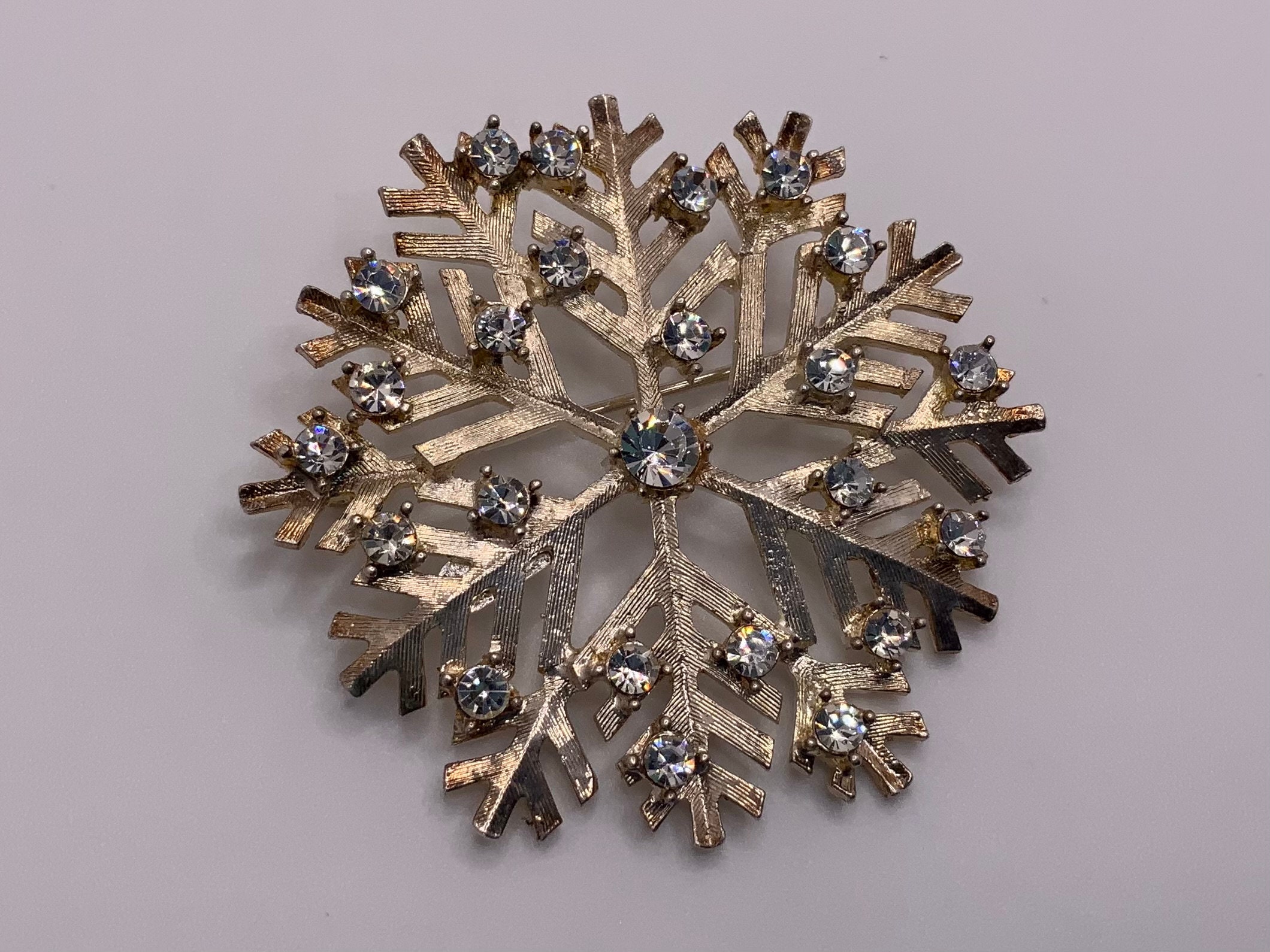 【1960’s】 SRO Alum rhinestone decorated Vintage Silver Tone Clear Rhinestone Starburst Sputnik Style