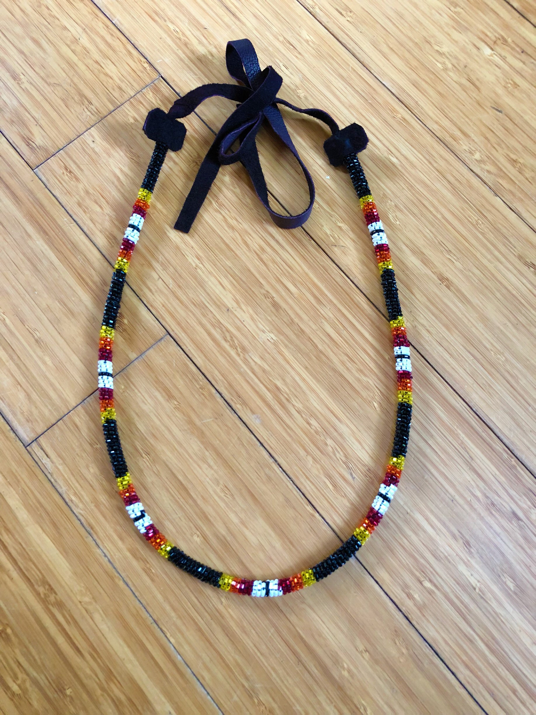 Discover 78+ native american beaded rope necklace - POPPY
