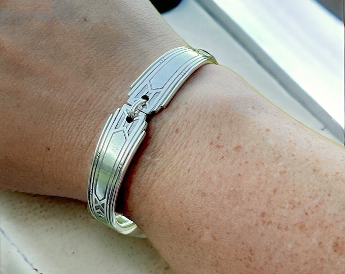 Silver Spoon Bracelet - Magnetic Claps - Tribal Design - Handmade