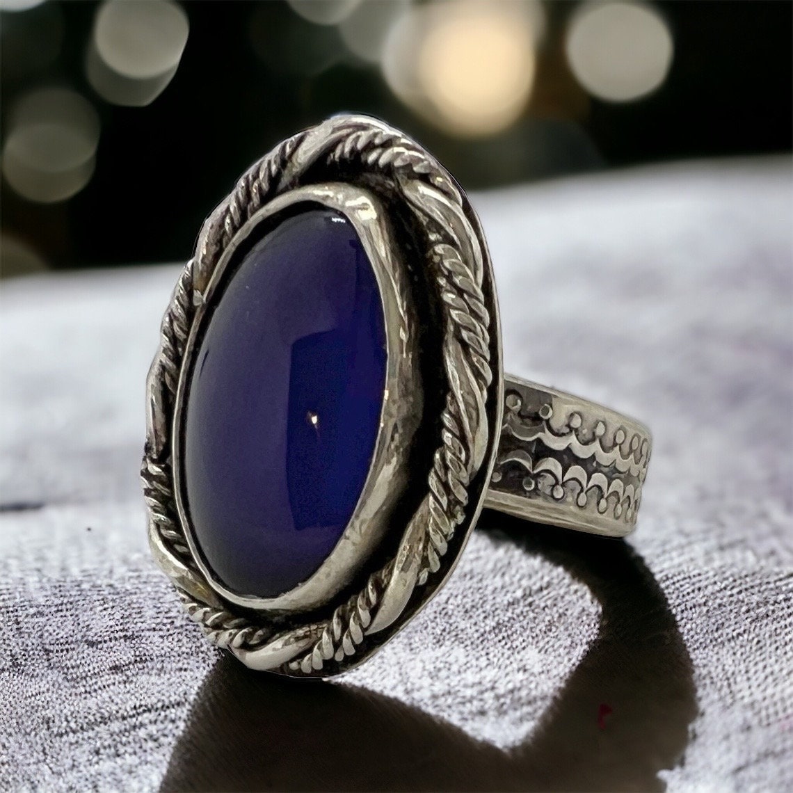 Buy Oval Color Changing Rings for Women Girls, Adjustable Sterling Silver  Solitaire Rings Vintage Rings Mood Rings Victorian Style Gemstone Jewelry  Online at desertcartINDIA