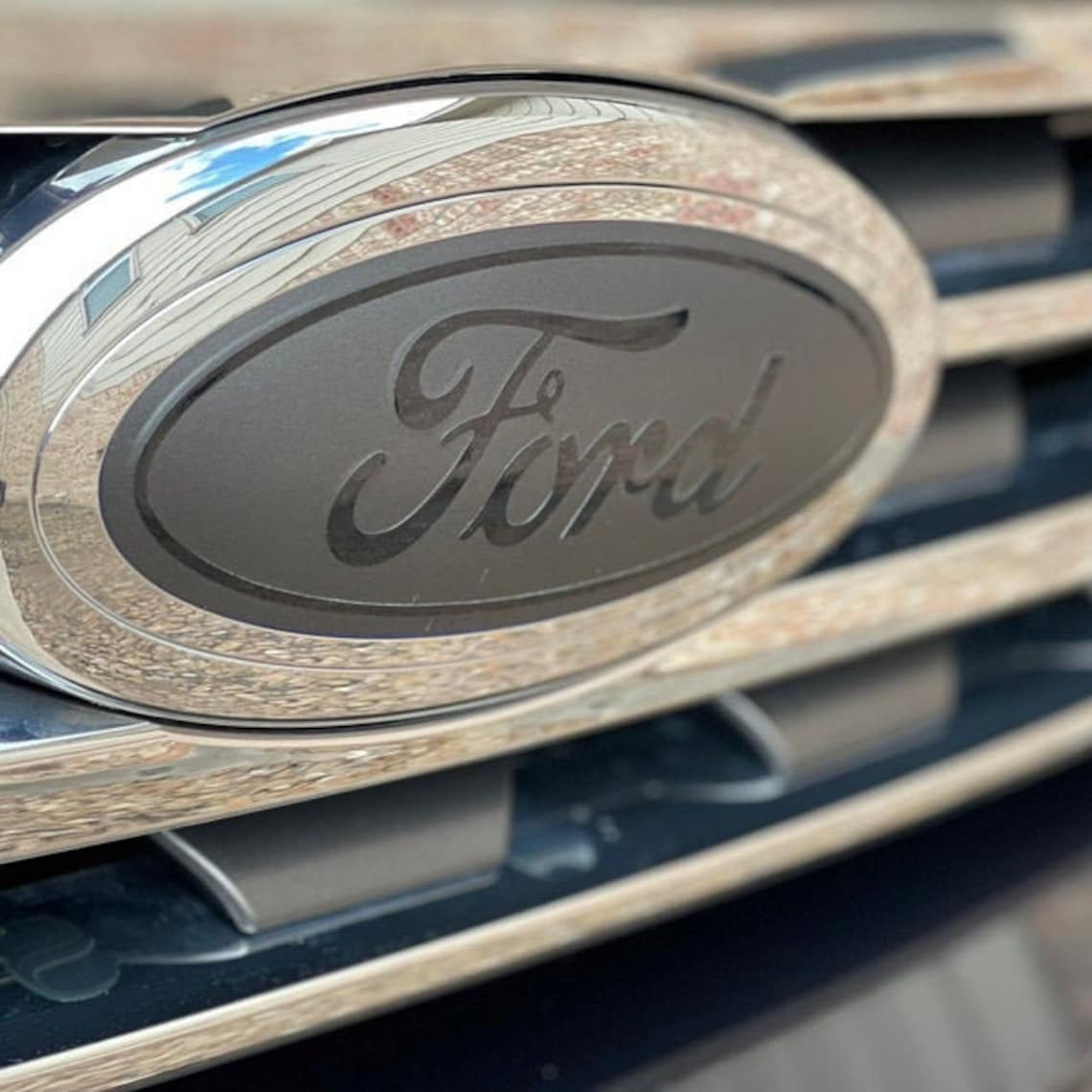 ford emblem overlay