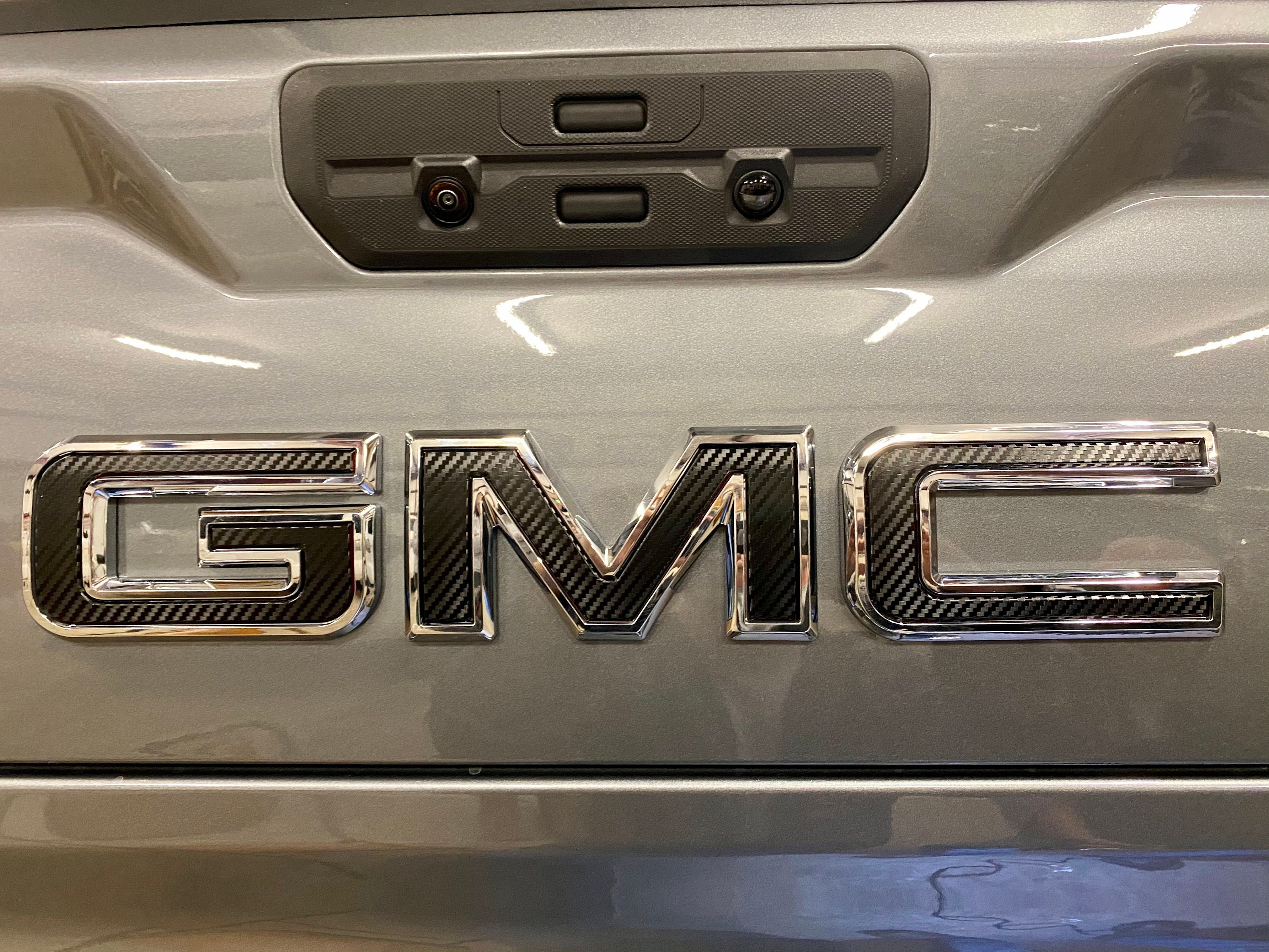 2022 Gmc Sierra 1500 Black Emblems