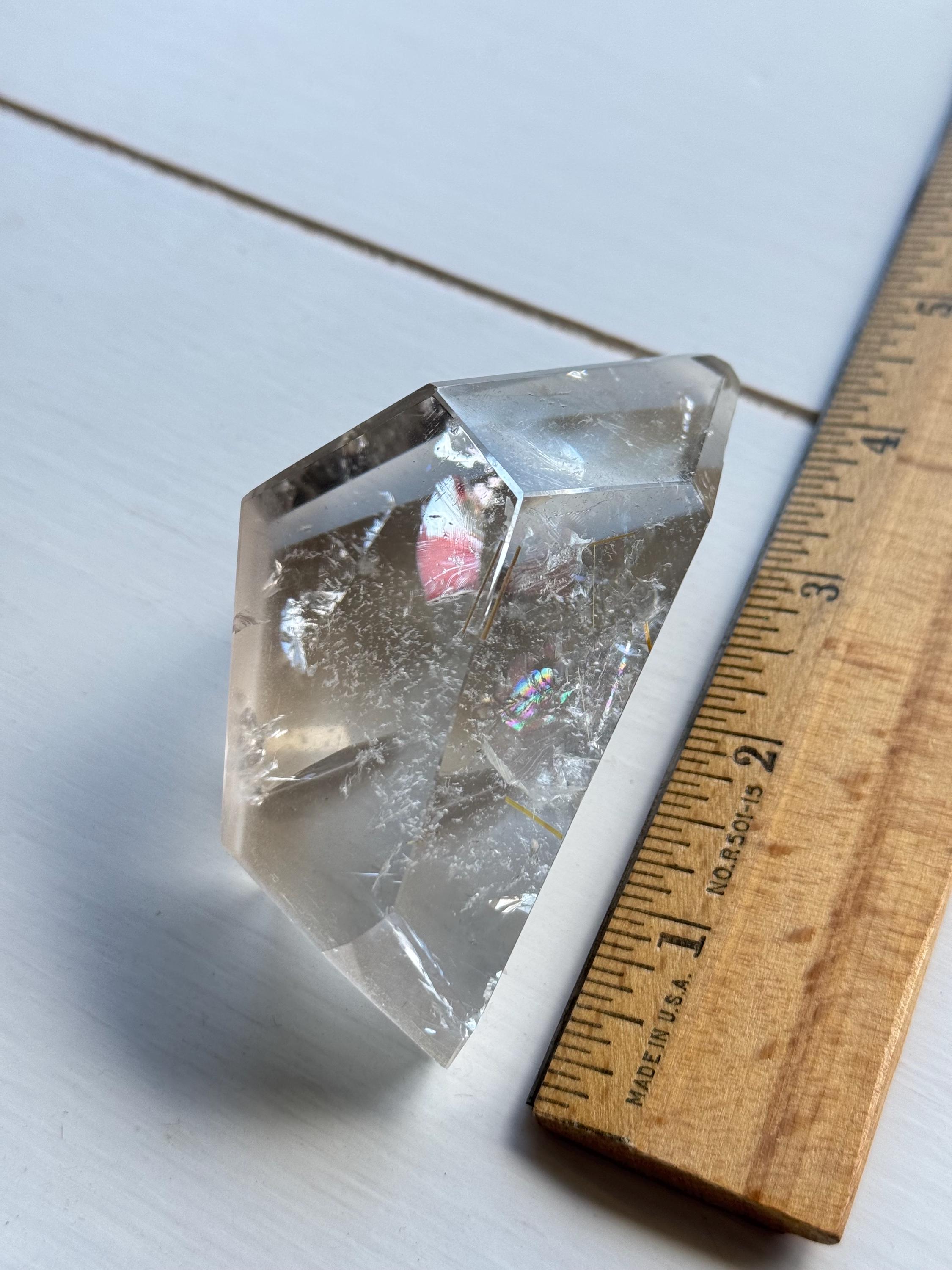 スモーキークォーツフリーフォーム：ルチルとレインボー