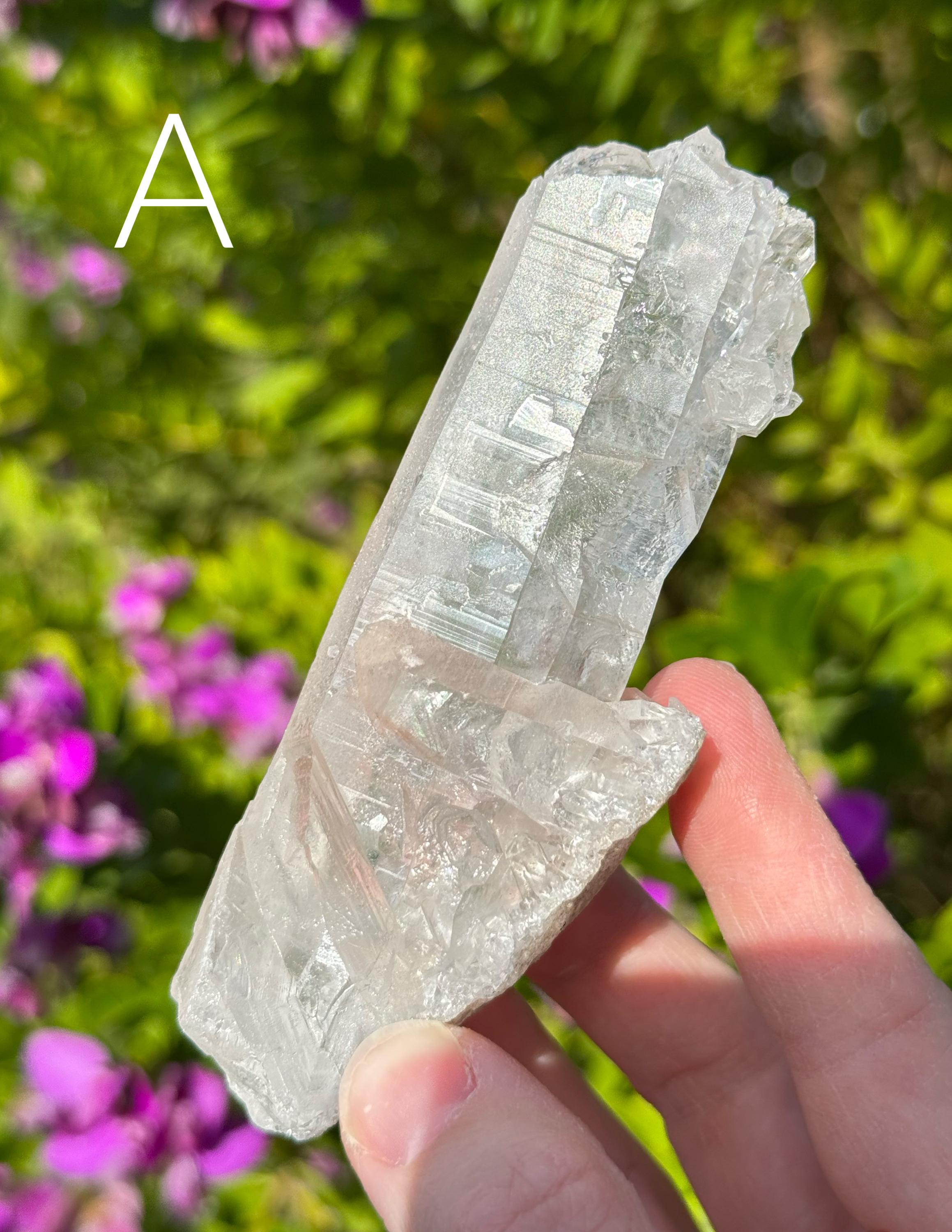 原石ピンクレムリアンクォーツクラスター：スカーレットテンプル