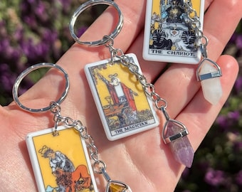 Porte-clés tarot en cristal : pierre naturelle et breloque acrylique - Cadeau sorcière