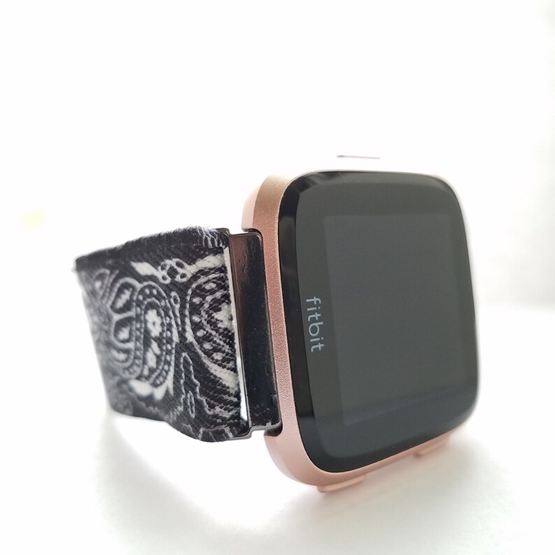 versa fitbit watch bands