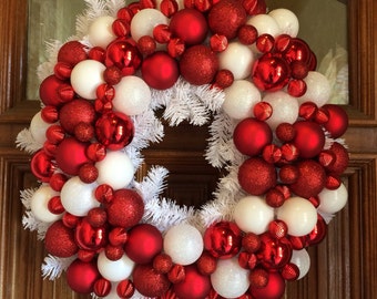 red and white christmas ornament wreath white garlad christmas wreath peppermint christmas wreath bauble wreath - Home Alone White Christmas red and white christmas ornament wreath white garlad christmas wreath peppermint christmas wreath bauble wreath - Home Alone White Christmas