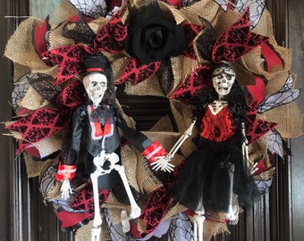ONLY 1! Dancing Flapper Skeleton Halloween Wreath, Red and Black Skelton Wreath, Halloween Doo Decor!