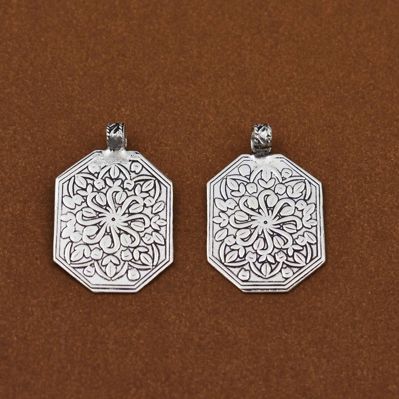 5 Pc Beautiful Designer Flower Stamped Desgin Silver Plated Over Solid Copper Pendant 44mmx28mm