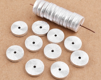 Versilberte Zylinderperlen aus gebürstetem Kupfer (14 x 3 mm)