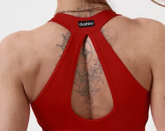 Women’s Sports Bra - Hit / Various colors / Top w/Pads / Hot Yoga / Pole Dance / Twerk / Fitness / Dance / Gym / Sportswear /Activewear