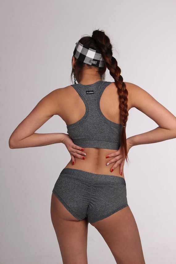 hot women in sports bras