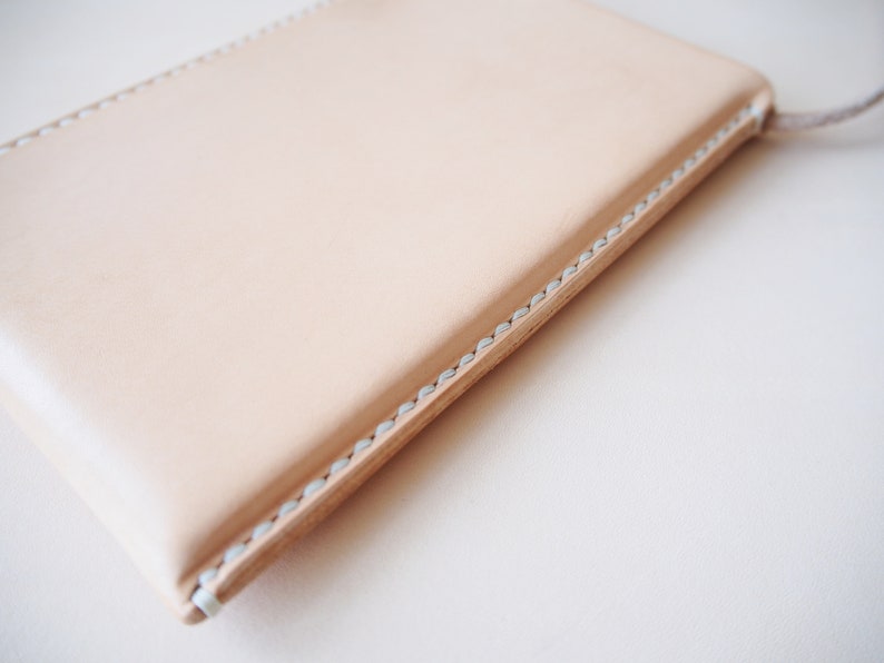 sling bag with phone pocket