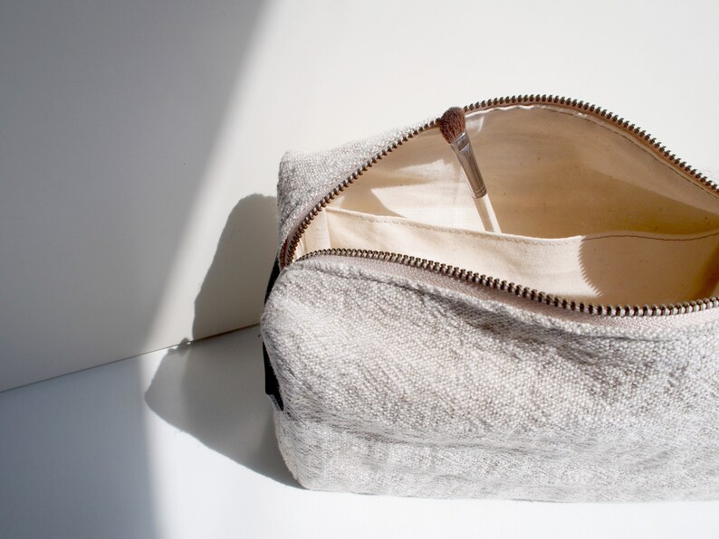 Linen Wash Bag L Linen Toiletry Bag Linen Makeup Bag Etsy