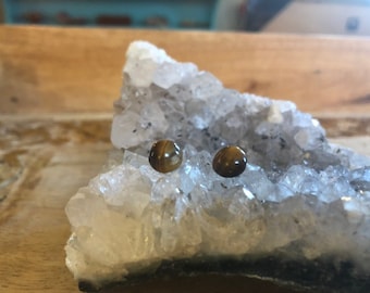 Crystal - Stone stud earrings