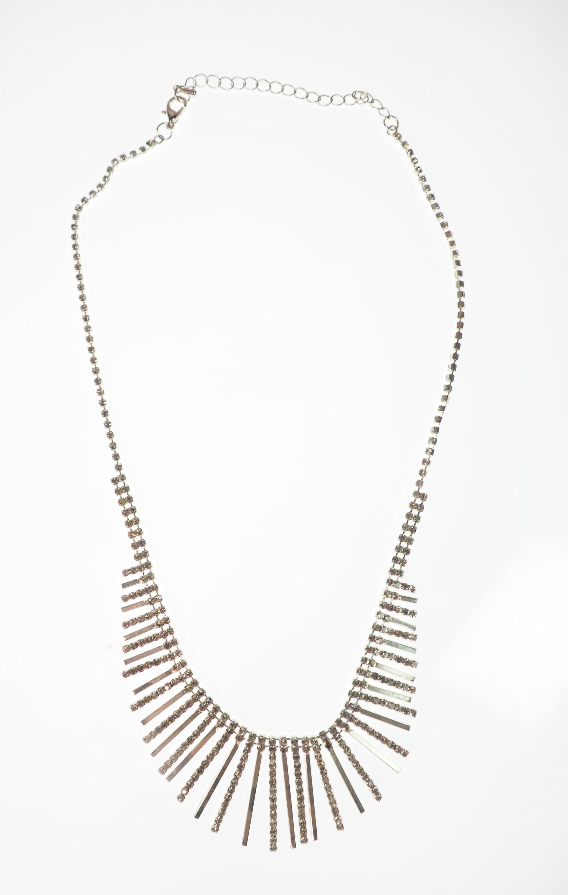 Ensemble Bijou Vintage : Boucles D'oreilles Et Collier Strass & Perles - Argenté
