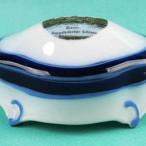 Vintage porcelain box Porzellanfabrik Martinroda Friedrich Eger. germany.