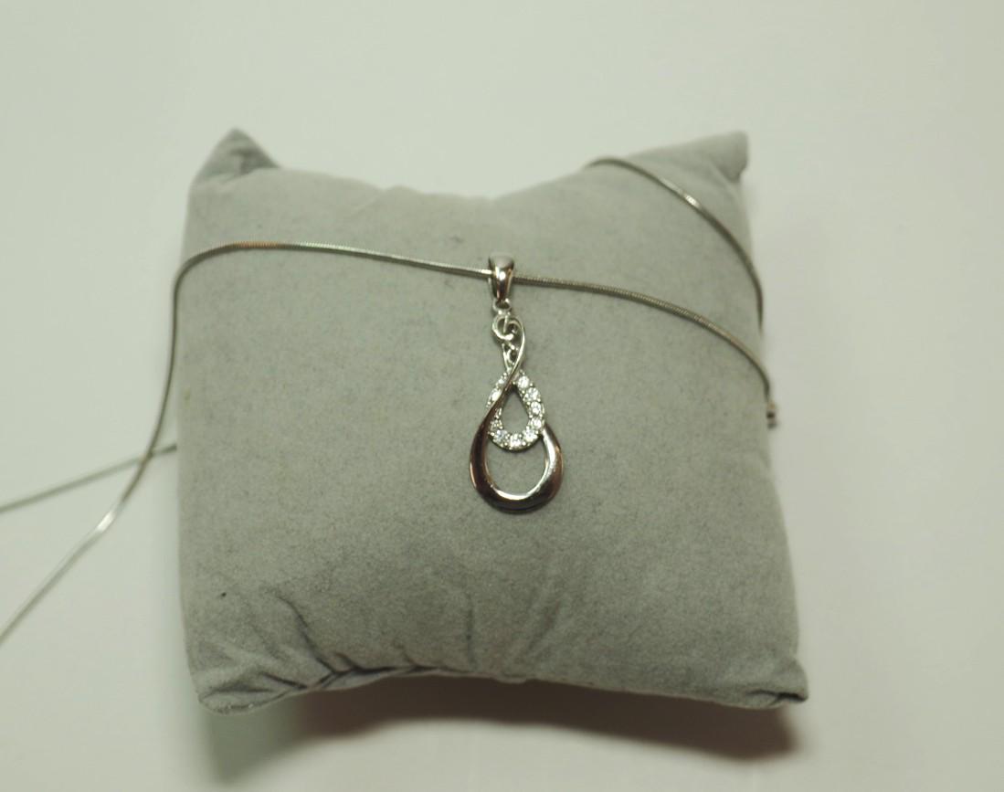 シルバー 925 ネックレス FBM An Elegant 925 Sterling Silver