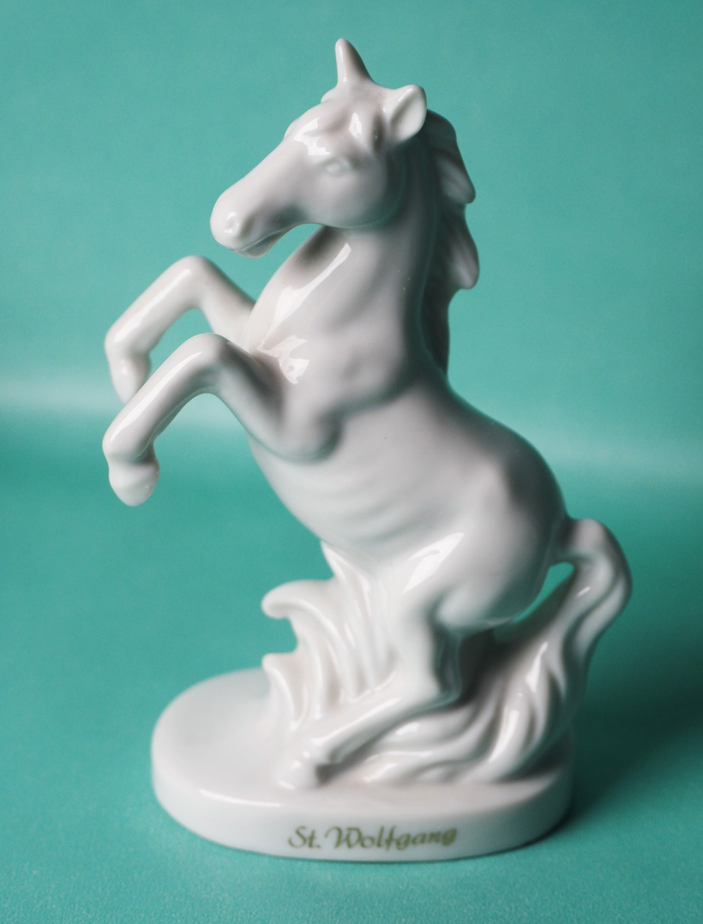 Porcelain white horse figurine - Etsy 日本