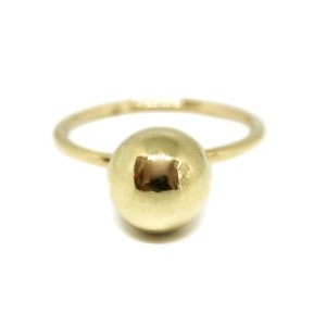 Globe Ring, Sterling Silver or gold Ball Ring, Geometric Sphere jewellery for her, Solid statement ball ring, cocktail ball ring