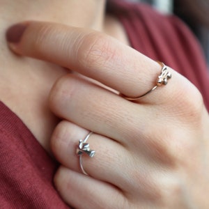 Alpine Mini Horizon Ring, Mini Steenvormige Ring zilver of gouden ring, Speciale Verlovingsring, Natuursteen Vormige Ring afbeelding 5