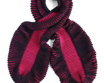Cauliflower Scarf/ Sculptural scarf knitted in kid mohair and Italian merino wool blend/ elegant ladies shawl/ black and magenta