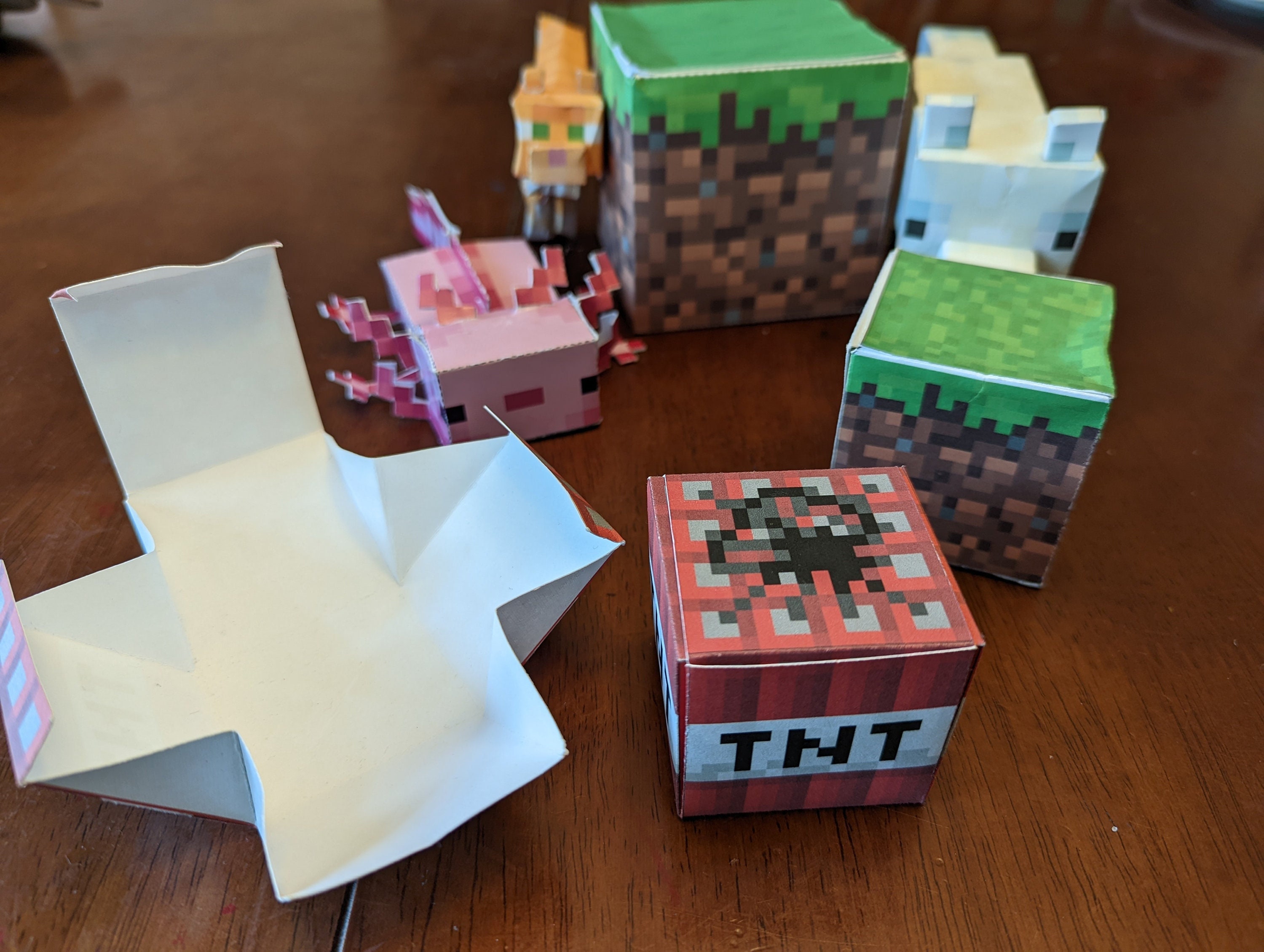 TNT - Printable Minecraft TNT Block Papercraft Template