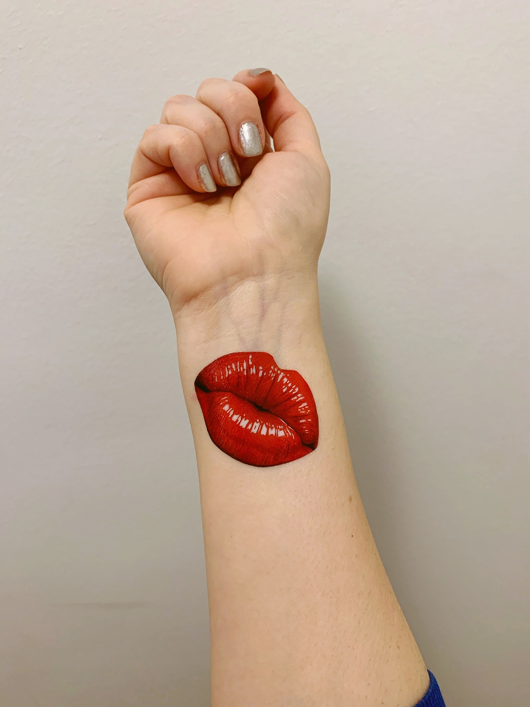Tatouage Bisous Dans Le Cou Homme Tatouage éphémère bisou 2 exemplaires - Etsy France