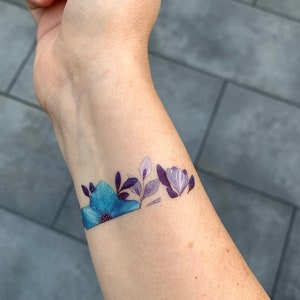 Tatouage temporaire bracelet fleurs bleues 4 tatouages image 9