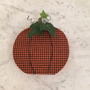 Primitive wood pumpkin shelf sitter