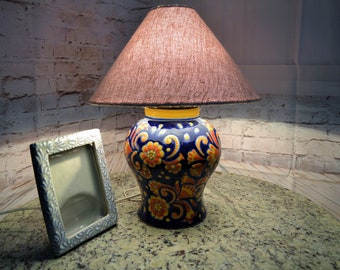 Bedside lamp, Beautiful talavera lamp, ceramic table lamp, talavera ginger jar lamp, talavera vase lamp, lattice ginger jar. CM250