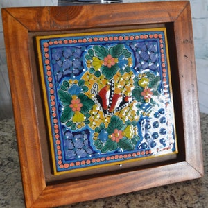 Mexican Talavera wall plate, talavera tiles, talavera tray, mexican ceramics wall decor, talavera wall plate, wall hanging plate.  CM569