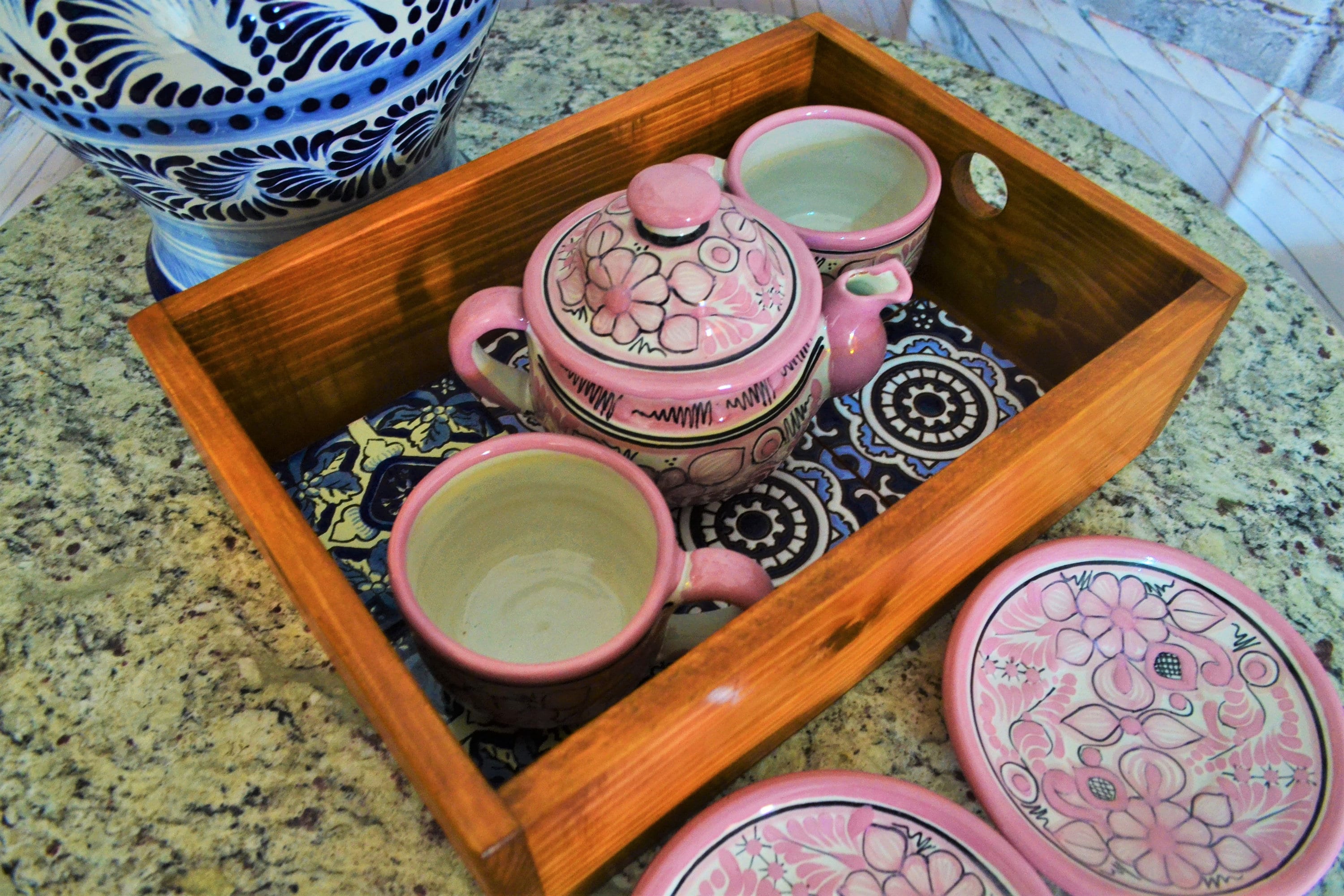 ManifatturaArtisticaLePorcellane 陶器トレイ Mexican Talavera Coffee Set, Ottoman Serving Tray, Talavera Tile