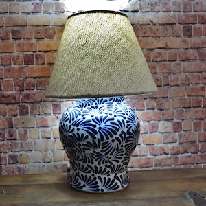Beautiful talavera lamp, ceramic table lamp, talavera ginger jar lamp, talavera vase lamp, lattice ginger jar. CM428