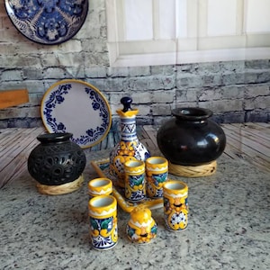 Talavera tequila set, tequila decanter, liqour decanter custom shot glasses, tequila gift, talavera vases CM045