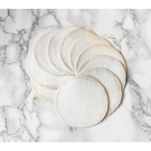Eco friendly reusable makeup remover pads or cleansing facial wipes in 100% organic cotton, set of 10