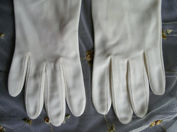 Vintage Red & White Gloves, Ladies Mid Century Fa… - image 6