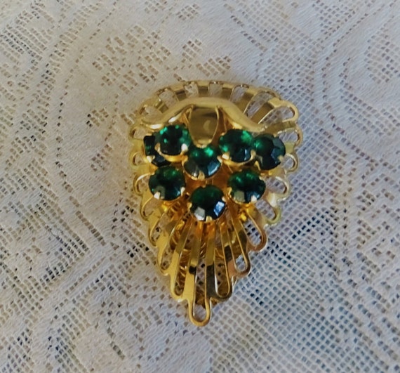 Antique Dress Clip, Art Deco Brooch, Emerald & Go… - image 1