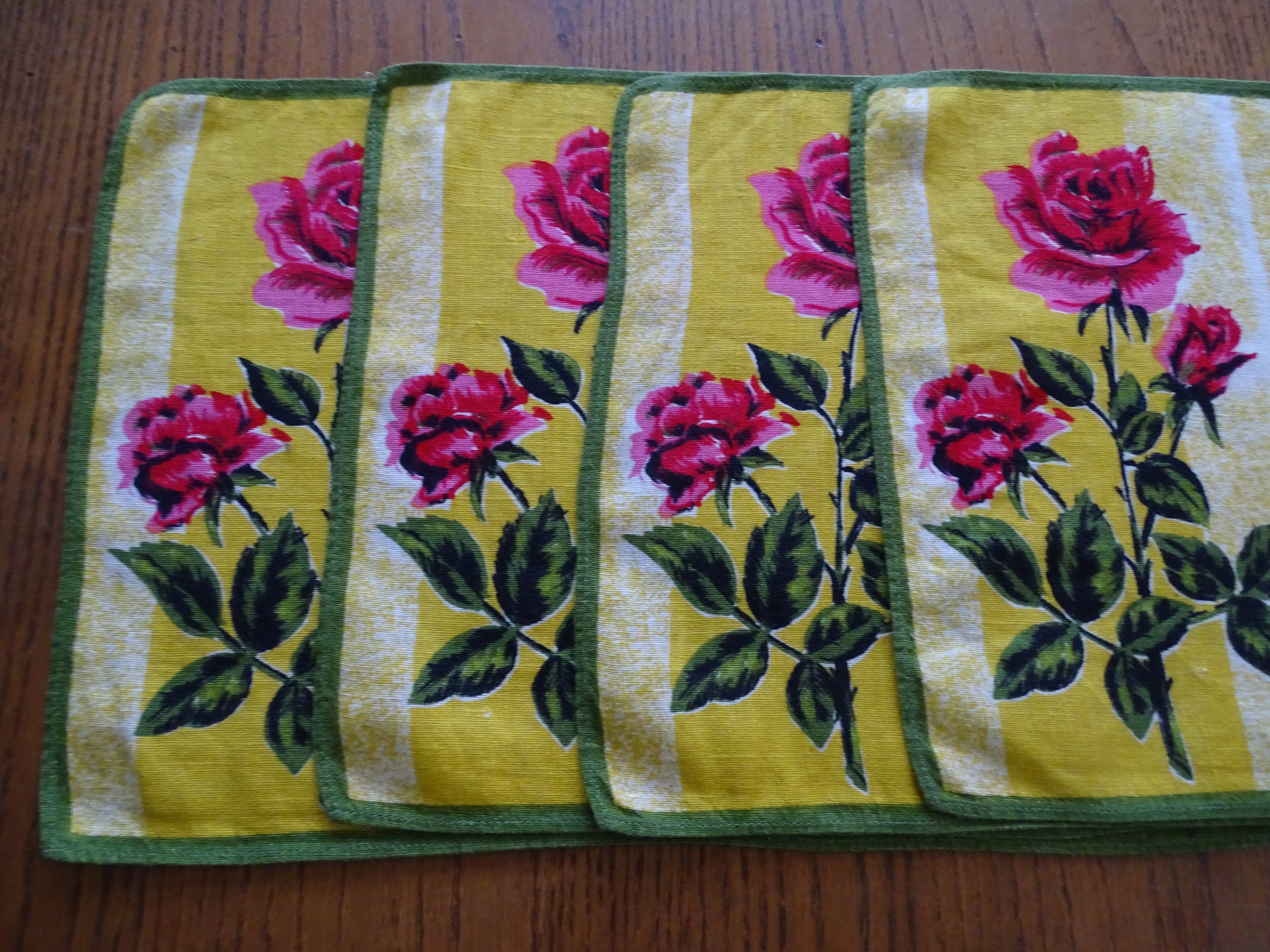 Vintage Placemats & Napkins Set of 4 Matching Cloth Table Etsy