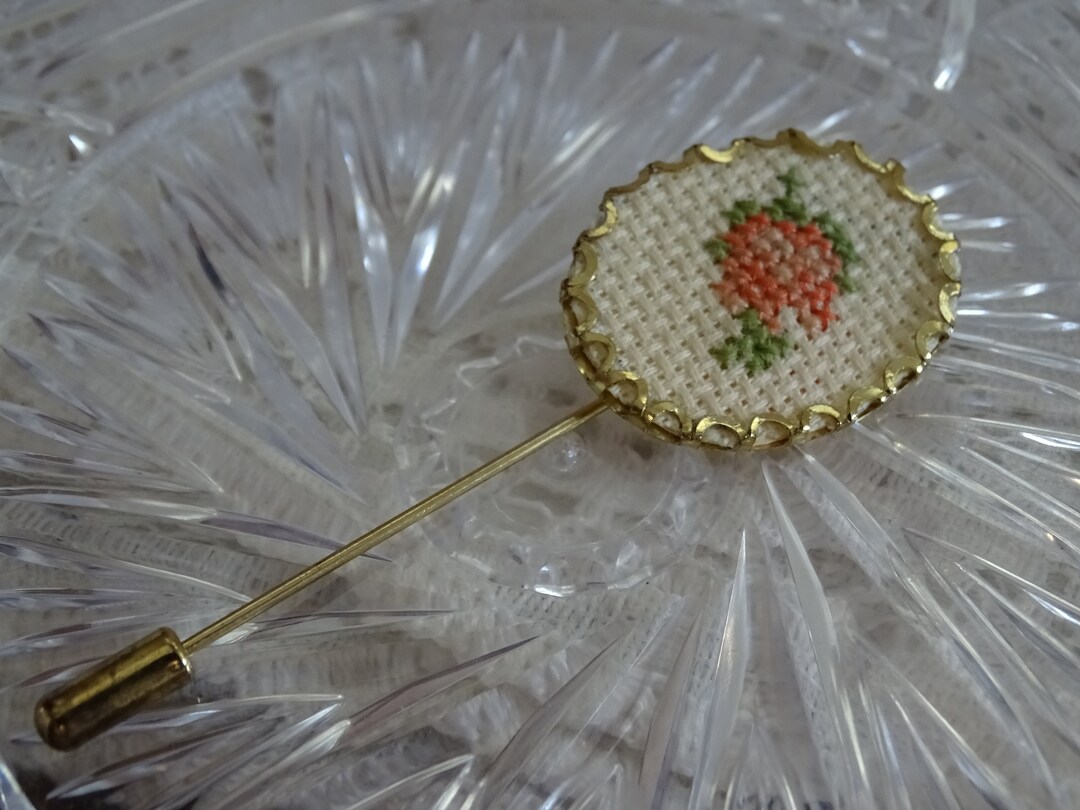 Vintage Floral Stick Pin, Cross Stitched Flower Pin, Dainty Vintage