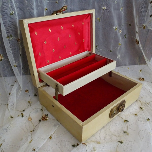 Small Vintage Jewelry Box, 1960's Mid Century Jewel Box, Pale Yellow & Gold, Red Interior, Auto Lift Drawer, Dresser Trinket Keeper, No Key