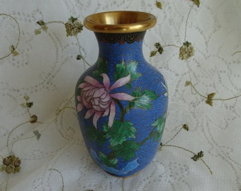 Blue Cloisonné Vase, Inlaid Floral Design, Metal Flower Vessel, 5" Floral Bud Vase, Intricate Background, Vintage Cloisonné, Decorative Vase