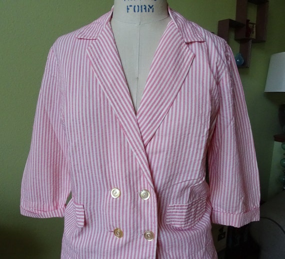 Vintage Seersucker Ladies Suit, 2 pc Pink Striped… - image 2