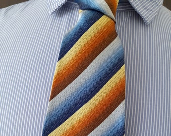 MOTIVUM striped silk tie in blues and browns. Everyday 00s blue brown repp stripes Necktie. Cool men's vintage colorful shade tie neckwear