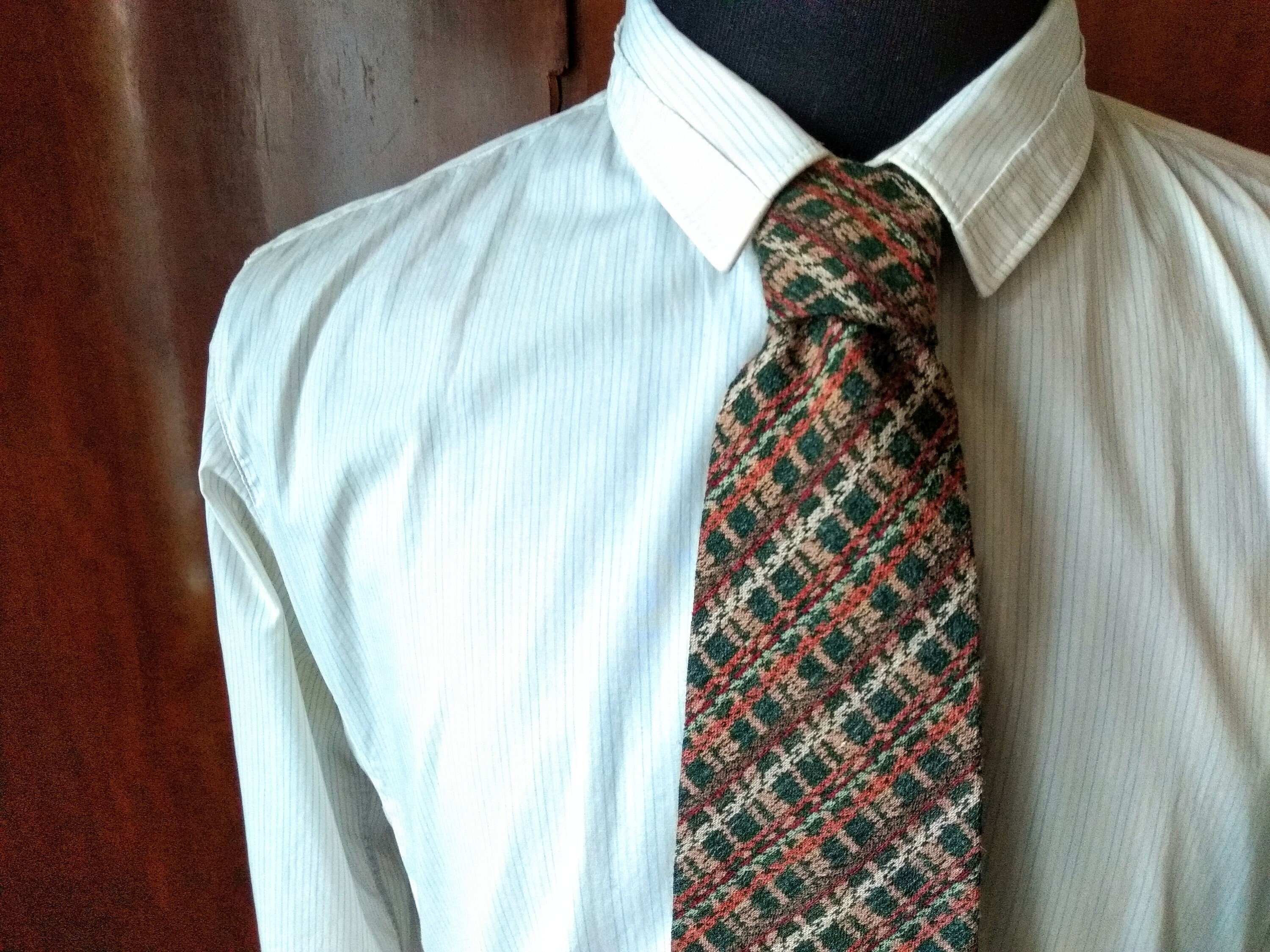 Fat mod VINTAGE 60s 70s ~Alpi~ green mahogany beige madras plaid checks men NeckTie cravat. Retro wide crispy tie. Green brown checkered tie