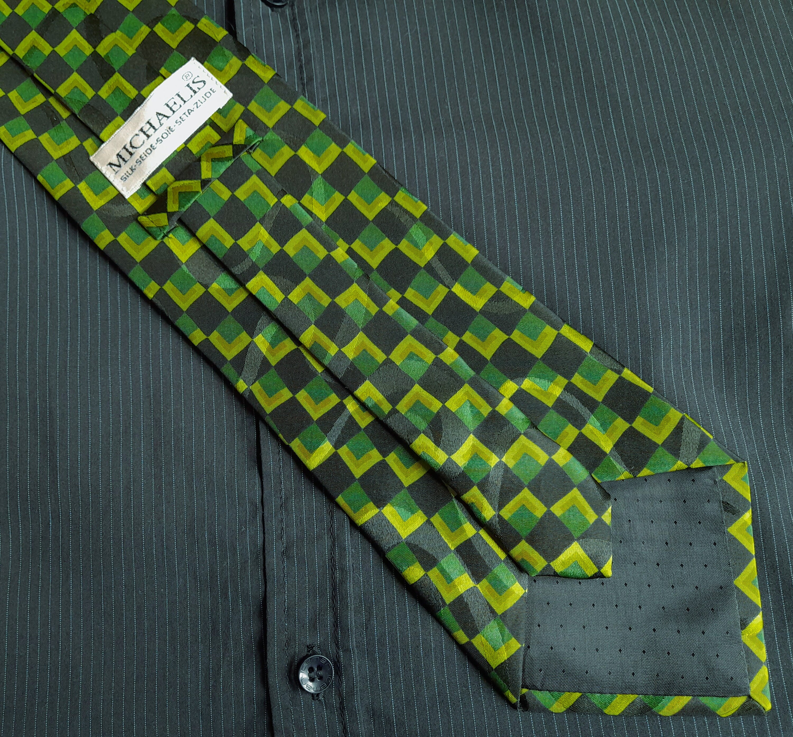 Cravate En Soie MICHAELIS Fabriquée En Italie - Motif Pois Vert - Longueur Classique - Occasion TB état