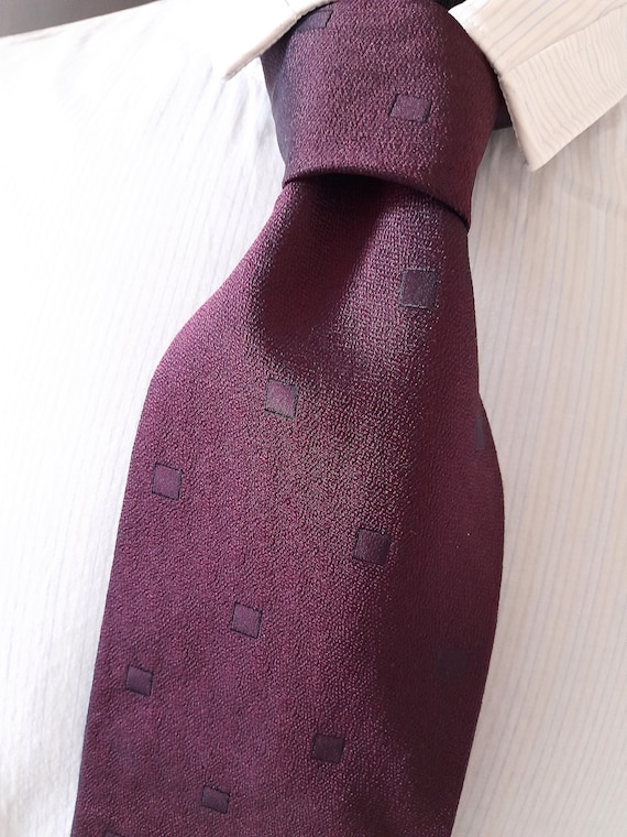 burgundy purple tie