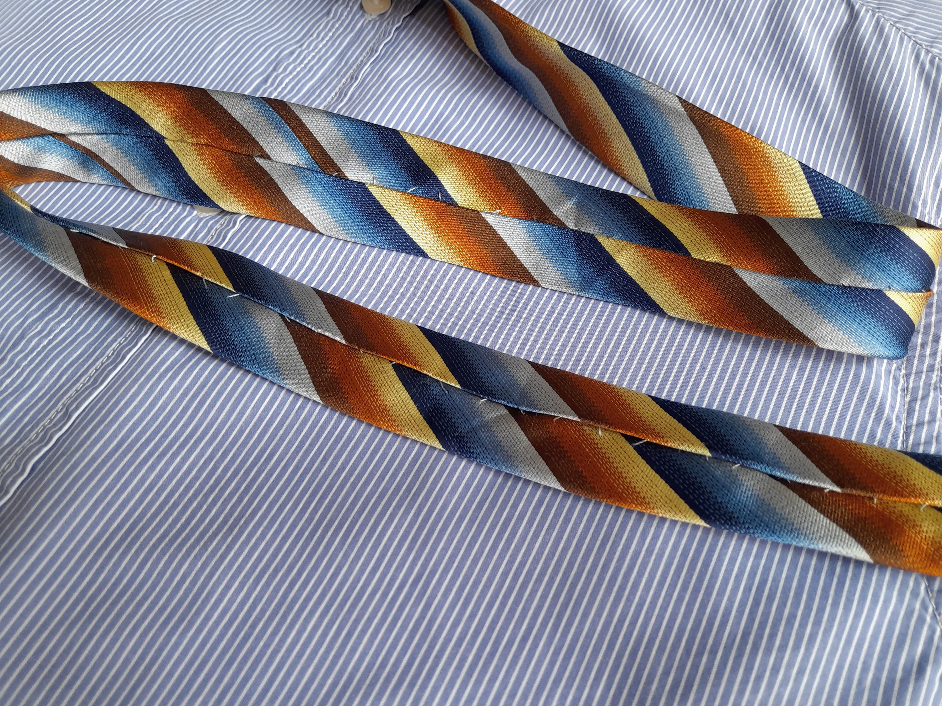 Retreez Mens Tie – Blue & White Striped Woven Microfiber Necktie For Casual & Formal Wear