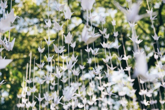 Japanese Origami Crane Garland Wedding Photography Party Backdrop Mobile Decoration Hanging Paper Birds String Photo Prop Handmade Gift Box