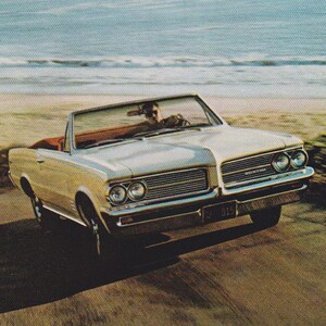 1964 Pontiac Wide-Track Tempest Vintage Car Ad